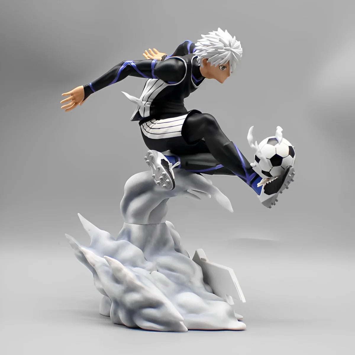 Statuette Nagi Seishiro